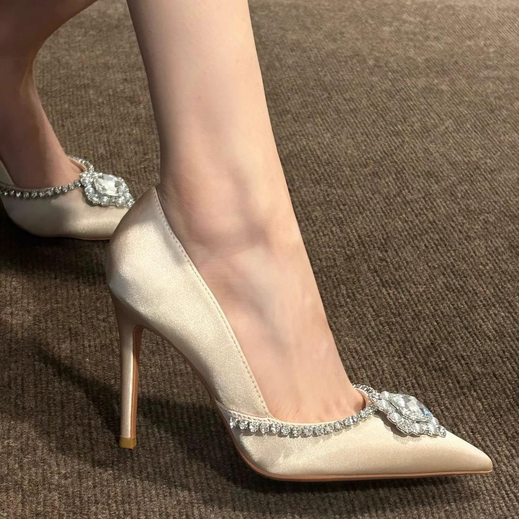 Fashion French champagne-colored high heels for women, 2025 new style, pointed-toe rhinestone, elegant and slender single shoes