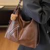Large Capacity Tote Bag Women's 2025 Autumn New Niche Casual Foreign Style Underarm Bag Commuter Shoulder Backpack