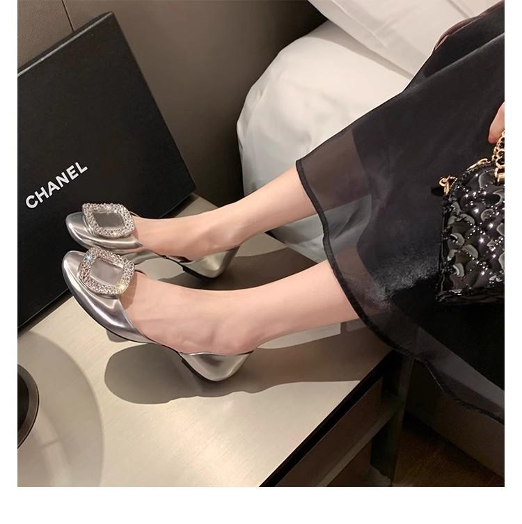 Spot Second Hair! Grape Mother Same Shoe Temperament Rhinestone Square Buckle Silk Hollow Round Head Commuting Flat Sole Shoes Women