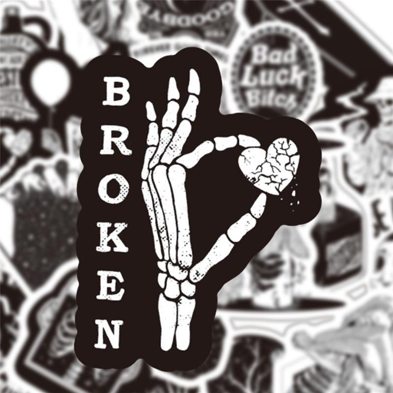 Nových 50 ks Černá hororová lebka a thrillerový styl Gotická nálepka Zavazadlo Laptop Kolo Vodotěsná nálepka