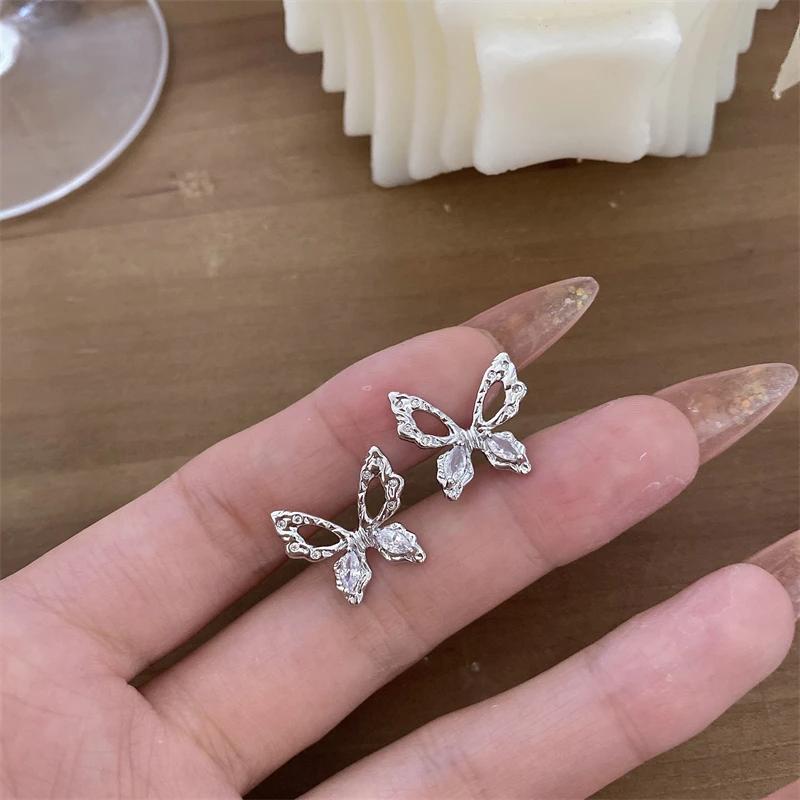 Antik Silber Farbe Hohl Schmetterling Ohrstecker für Frauen Glänzende Kristall Dot Bowknot Elegante Mädchen Hochzeit Ohr Schmuck brincos