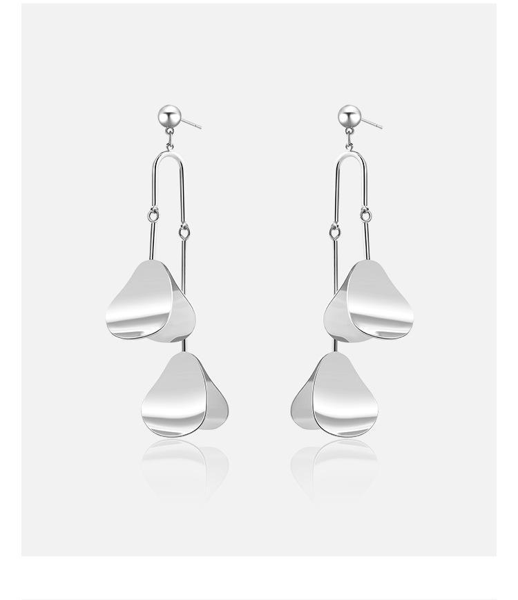 

Гладкие серьги-пусеты с лепестковой бахромой, новые серьги с холодным ветром, нишевые, простые, с индивидуальностью, универсальные серьги для женщин