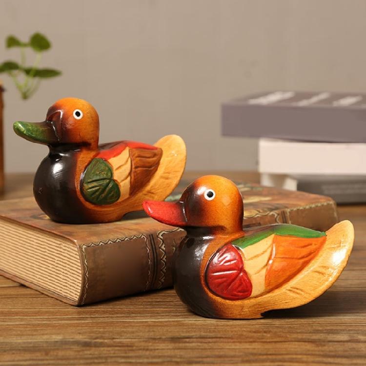 Set of 2 Wooden Mandarin Duck Couple Sculptures Decorative Animal Figurines For Engagement Gift And Table Shelf Display
