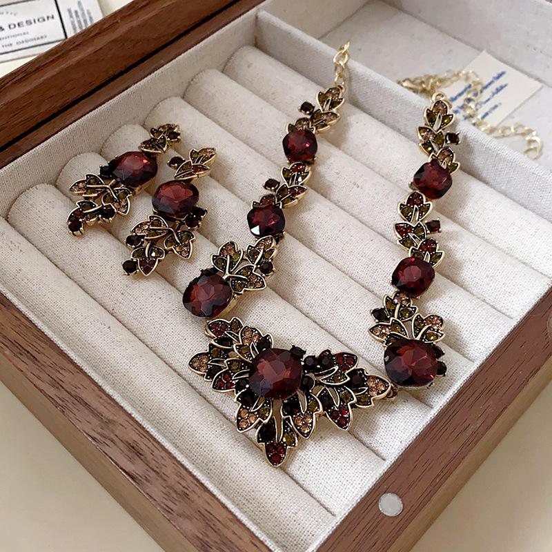 FYUAN Vintage Blatt Halskette Ohrringe für Damen Braune Kristallohrringe Bankett Hochzeiten Schmucksets