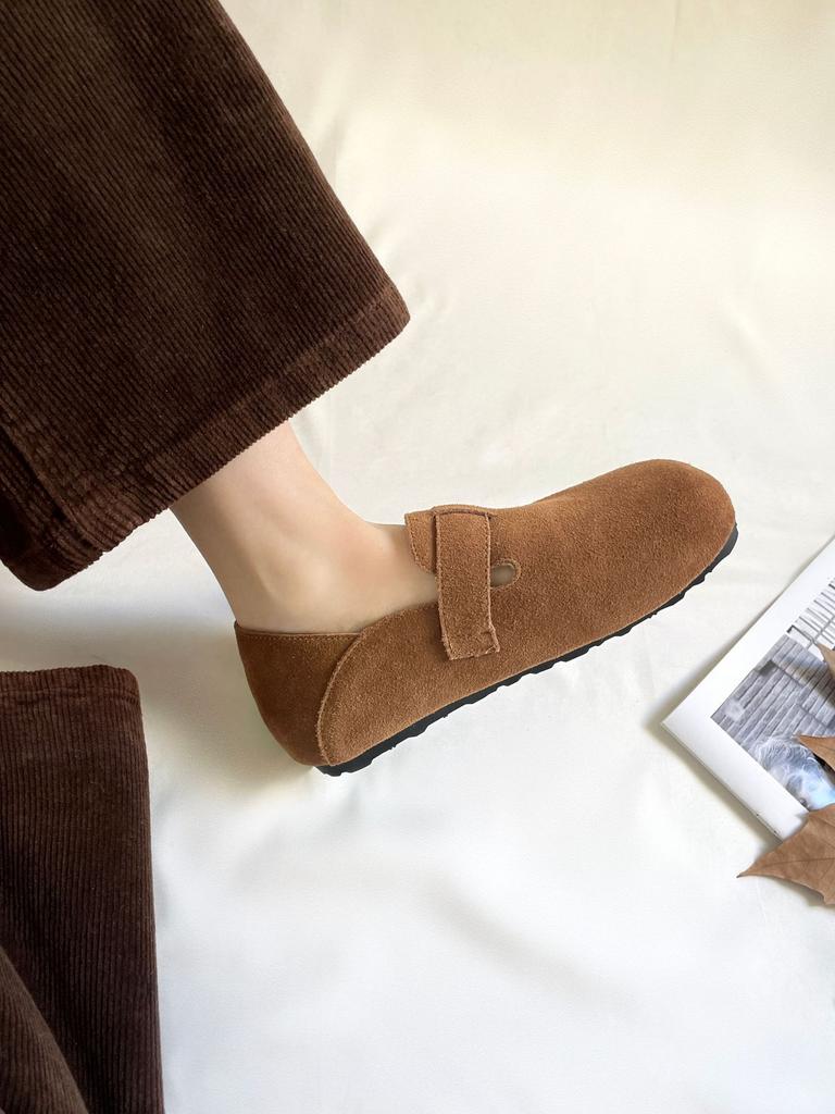 Brzydkie urocze buty puszyste z dużą głową ciepłe 2025 nowe retro japońskie mokasyny platformowe półkapcie aksamitne bawełniane buty