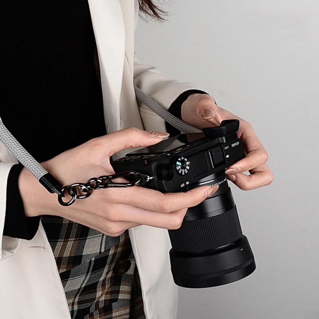 Universal Mobile Phone Lanyard Universal Crossbody Hanging Shoulder Strap Detachable Neck Cord Anti-Lost Lanyard