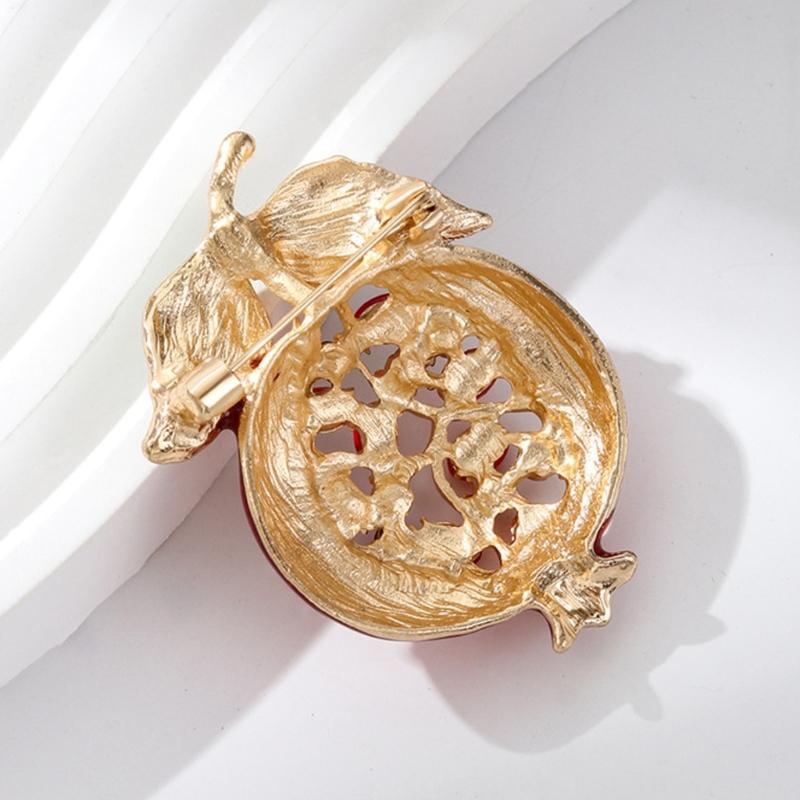 Fashionable Fruit Inspired Brooch Perfect Gift Choice Harvest Symbolism Jewelry Piece Stylish Corsage Pin