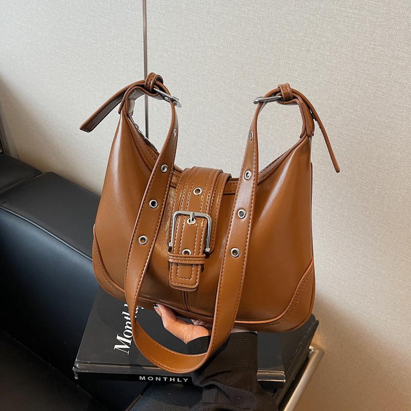 Premium bag women's large-capacity new autumn and winter retro shoulder messenger bag commuter dumpling bag