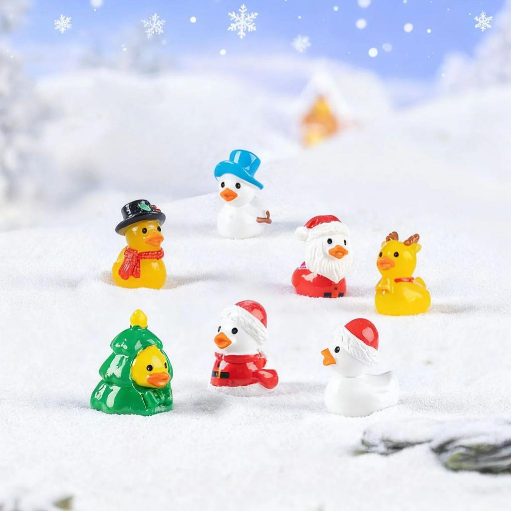 7Pcs Cute Christmas Duck Figurines Mini Resin Ornaments For Xmas Tree Fairy Garden Home Desk Decor Gift