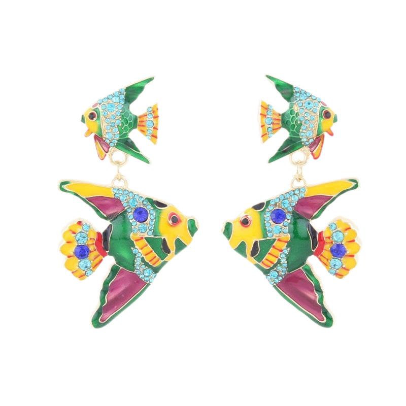 

Цветные серьги в виде тропических рыбок с бриллиантами, эмалевая работа, серьги в праздничном стиле, персонализированная ниша, не сочетающиеся с рубашками разноцветный