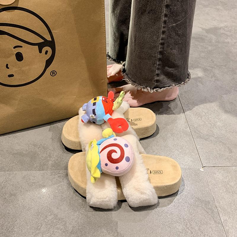 Cute crab boss snail slippers female autumn student dormitory home non-slip stepping on shit feeling Internet celebrity cartoon girl cotton drag