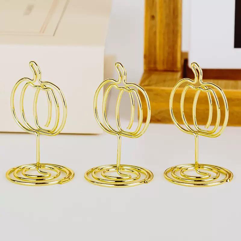 WTEMPO Creative Pumpkin Shaped Design Card Holders Office Table Card Holders DIY Desk Sign Holders Table Number Holder Stands Picture Holders