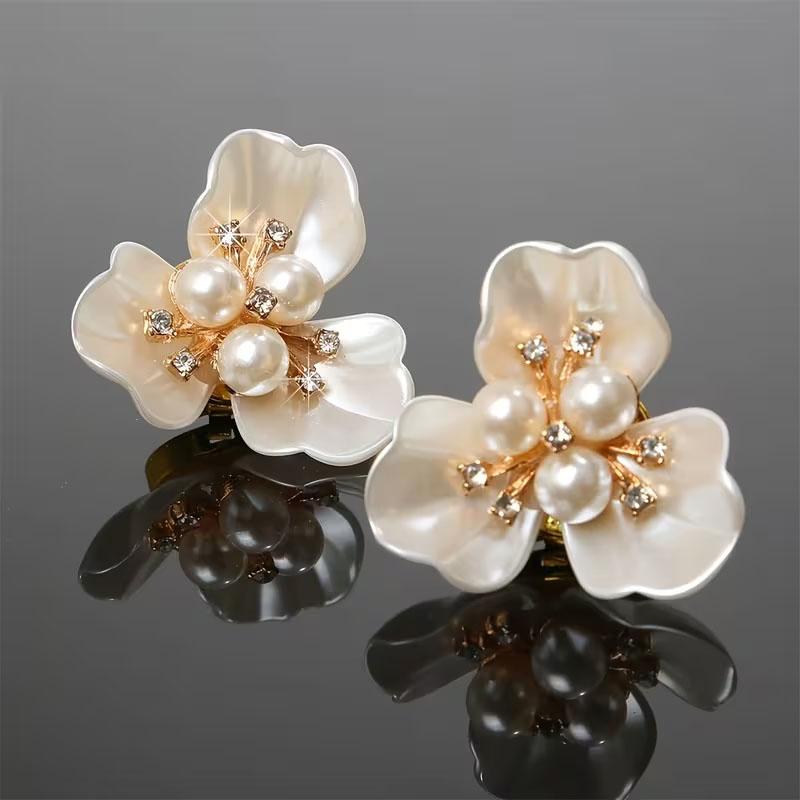Luxury Imitation Shell Pearl Flower Shirt Sleeve Button Elegant Copper Cufflinks Button Cover Accessories for Women and Men