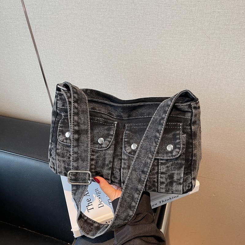 Women's Messenger Bag Large Capacity Messenger Bag Vintage Denim Bag