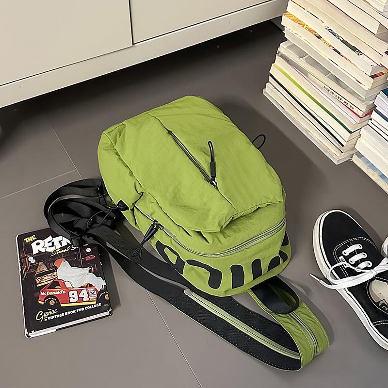 

Lightweight Backpack High School Students Schoolbag Women Large Capacity Backpack Small зелений