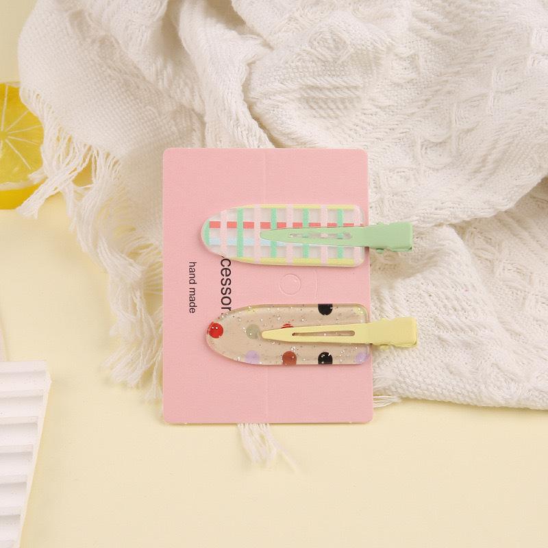 Lot de 2 pinces à cheveux série Jus pour filles, Pinces invisibles, Pinces bec de canard, Pinces à cheveux Pêche et Raisin, Pinces latérales, Accessoires pour cheveux