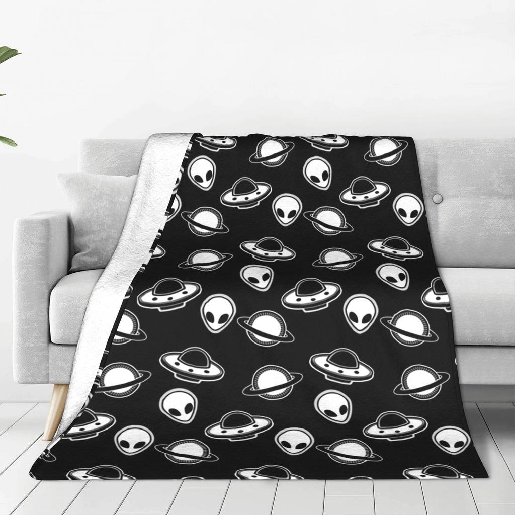 Aliens! Blankets Warm Flannel Sofa Throw Blanket for Home Bedroom Travel Throws Bedspread Quilt