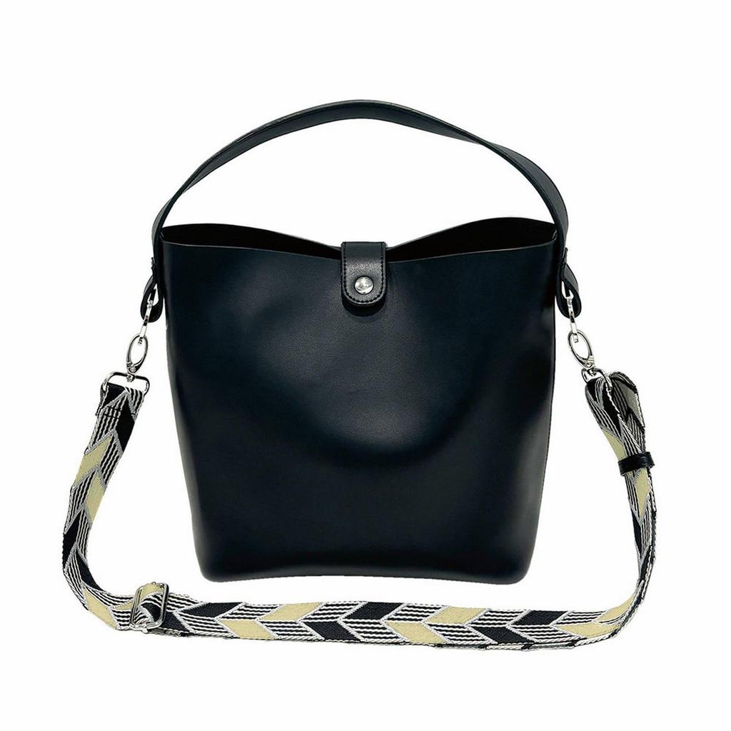 Deli Shoulder Bag Crossbody Small Synthetic Leather 1055 02 Black [Routeto] LT.Deli.Point Shoulder-B Women's