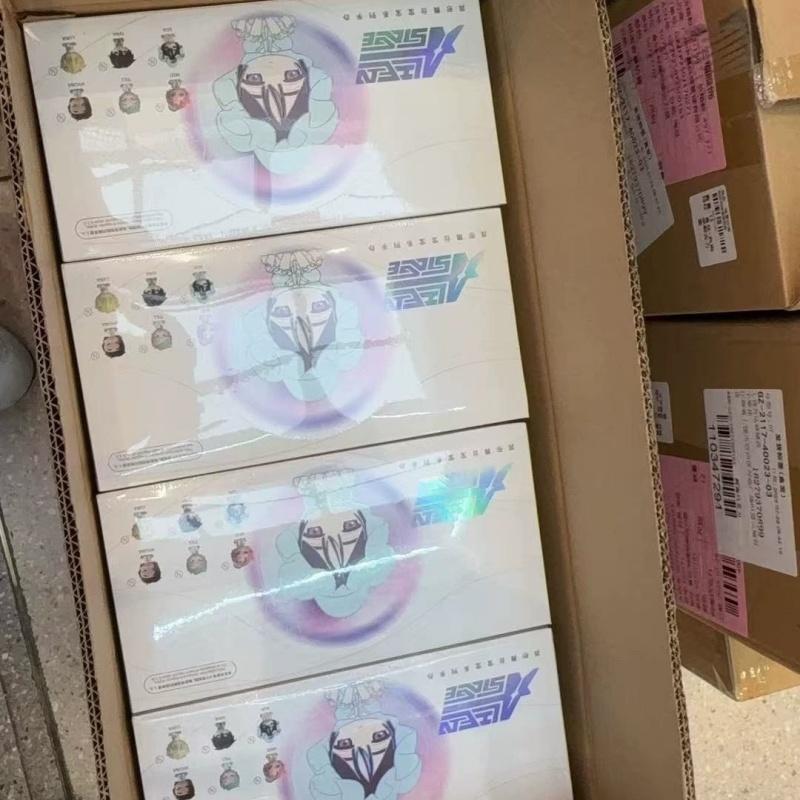 Genuine Alien Stage Baby Series Surprise Figurine Q Version Toy Ornament Trendy Toys Festvial Gifts