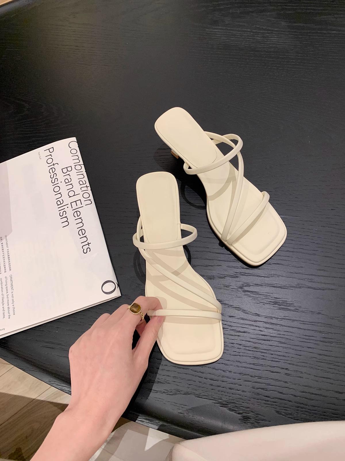 

Grape mother Huizhou women s shoes 2025 spring and summer new items strictly selected French strap sandals women s fashion shoes children s slippers 34