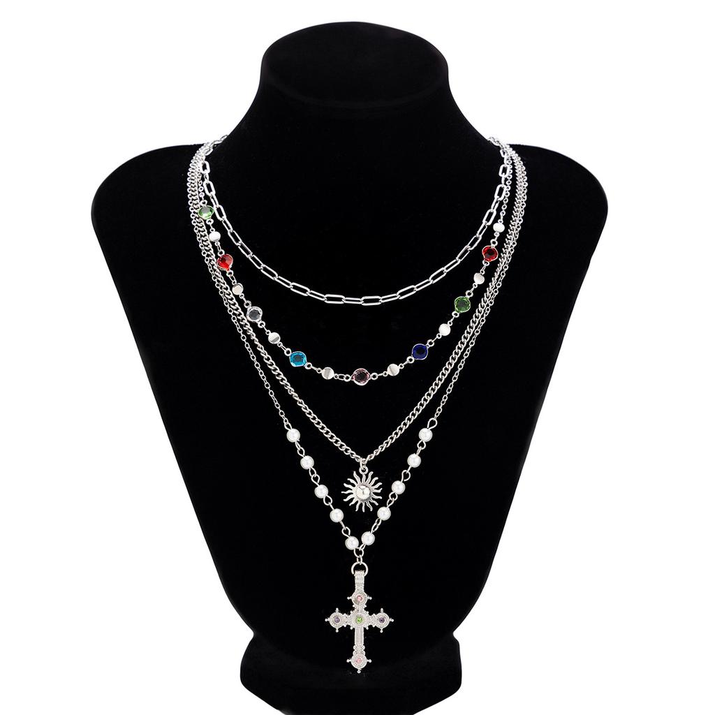 European and American Cross Necklace Men's High Sense Hip-hop Fashion Sun Pendant Crystal Collarbone Chain Jewelry