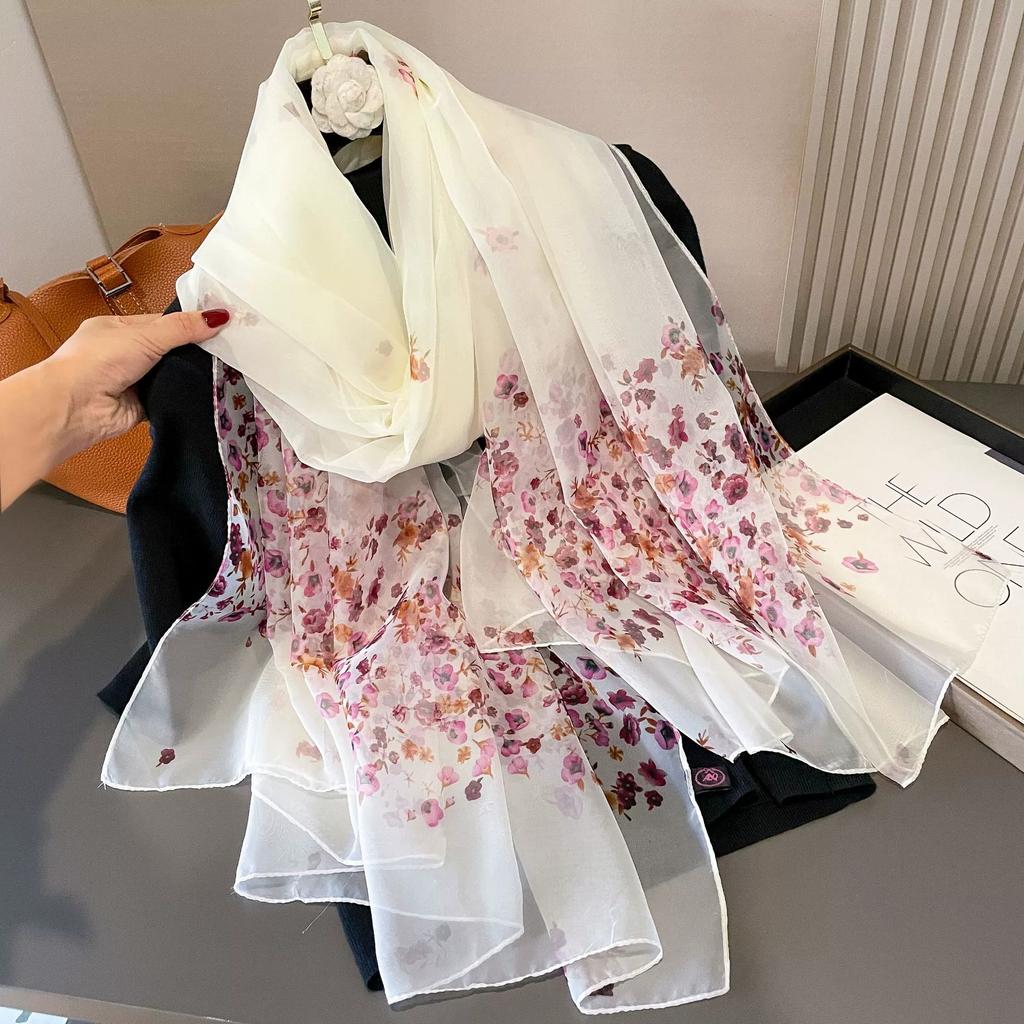 Spring Summer Women Large-size Gauze Beach Shawls Muslim Hijabs Travel Thin Sunscreen Scarf/Scarves