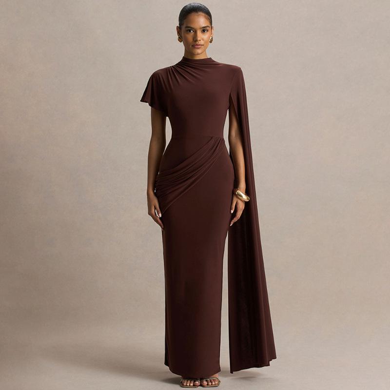 

New autumn fashion solid color temperament short sleeve pleated streamer European and American style round neck slim dress L темно-коричневого кольору