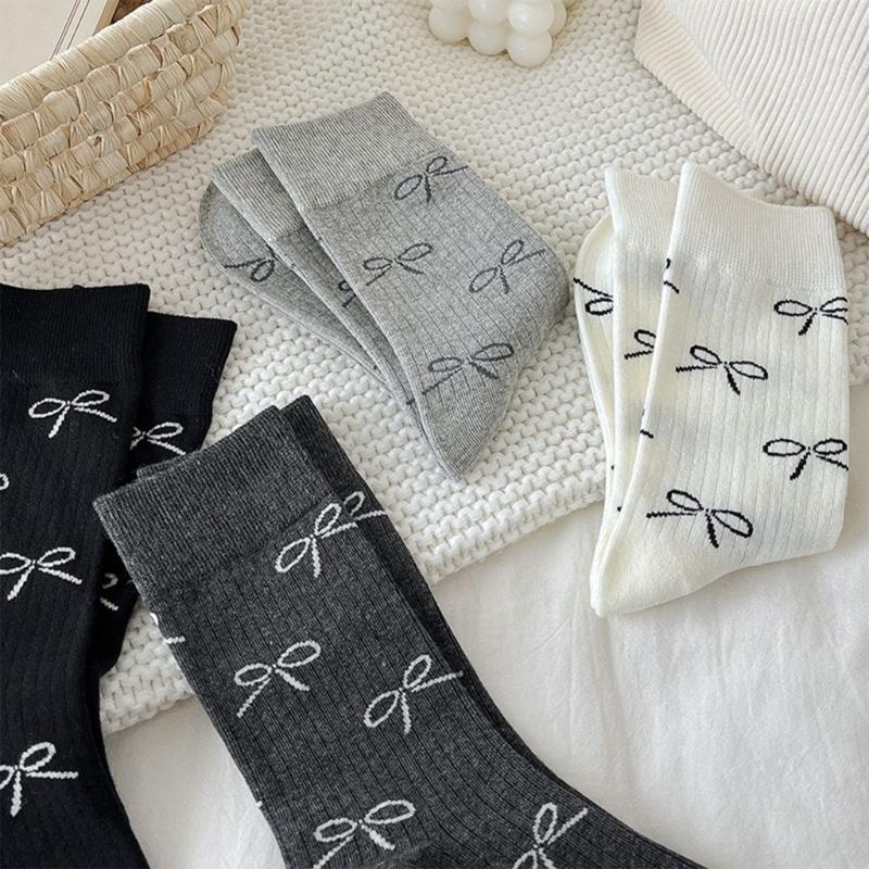 Sweet Girls Elegant Bowknot Pattern Cotton Crew Socks for Women Breathable Casual Fashion Student Middle Calf Socks