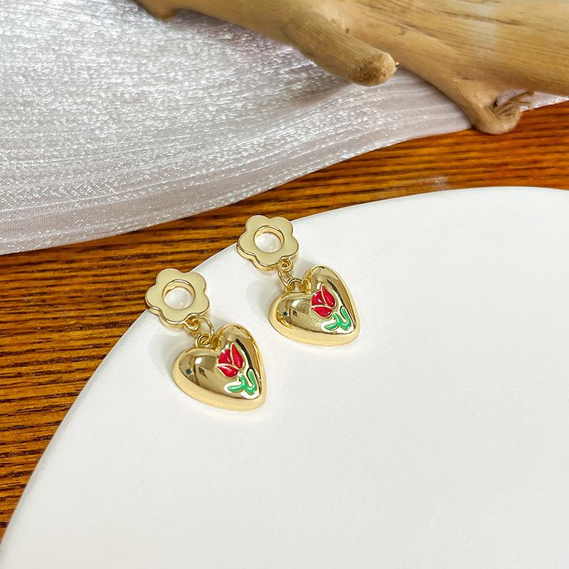 Contrasting Color Love Earrings Light Luxury Niche Design Stud Earrings Women S Retro Velvet Butterfly Fringed Earrings