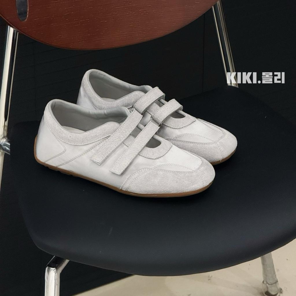 New Retro Round Head Velcro Ballet Shoes Women's Flat Single Shoes Mary Jane Shoes Women