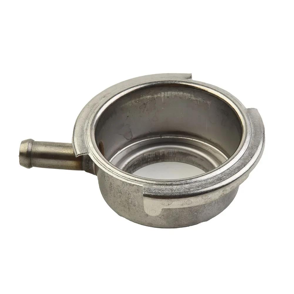 2.20''/56mm D.E.. Gât de umplere a lichidului de răcire din oțel (Mediu) Gât de umplere lichid de răcire radiator din oțel cu capac de radiator asortat