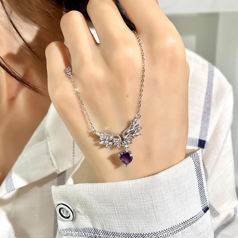 S925 Sterlingsilber Engelsflügel Halskette Koreanische Version Natürlicher Kristall Premium Anhänger Modische Einfache Schlüsselbein Kette Damenmode Geschenk