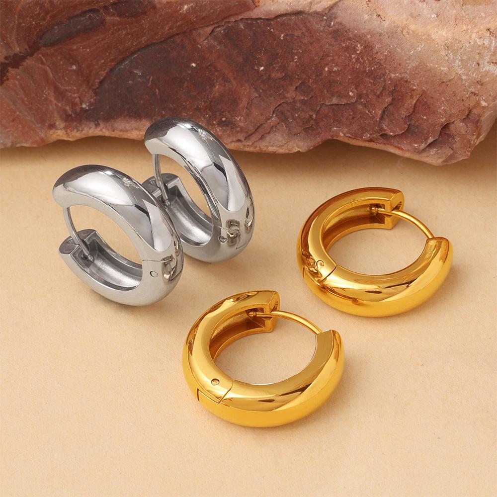 European & American Geometric Rhinestone Earrings: Chic, Casual, High-End Fashion for Women