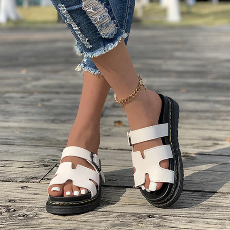 2025 Large Size Women's Versatile Thick Sole Solid Color European and American Casual Cool Slippers Summer Shoes