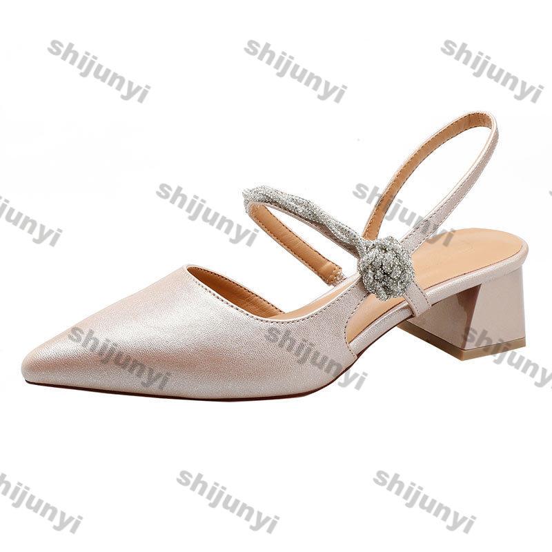 Elegant Medium Heel Women's Shoes 2025 Summer Chunky Heels Pointed End Sandals Flowers Elegant Mary Jane High Heels High Quality