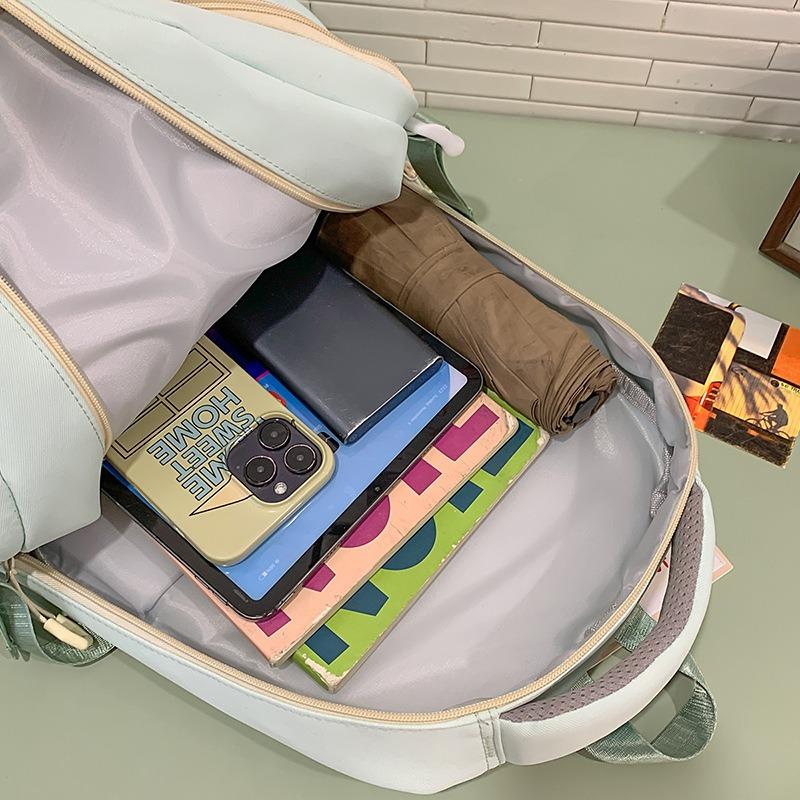 New High-value, Fresh and Sweet Candy-colored Contrasting Backpack, Large-capacity Backpack for Junior High School Students