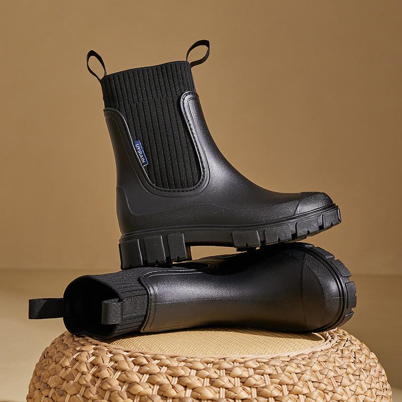 Mittelhohe Regenstiefel mit elastischem Schaft für Damen, Chelsea-Stil, wasserdicht, rutschfest und abriebfest, für den Außenbereich, modische Camping-Regenstiefel