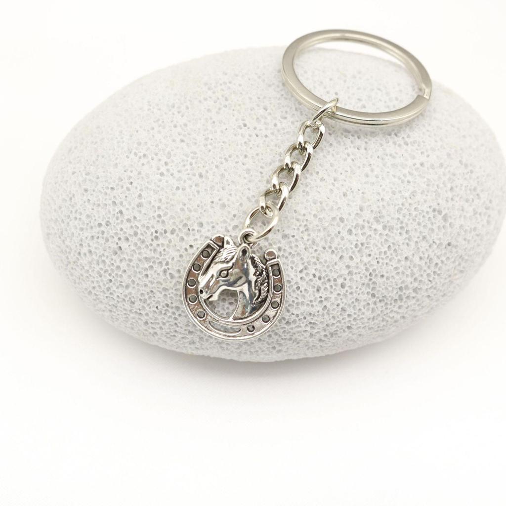 Horseshoe Keychain Pendant - Simple Design