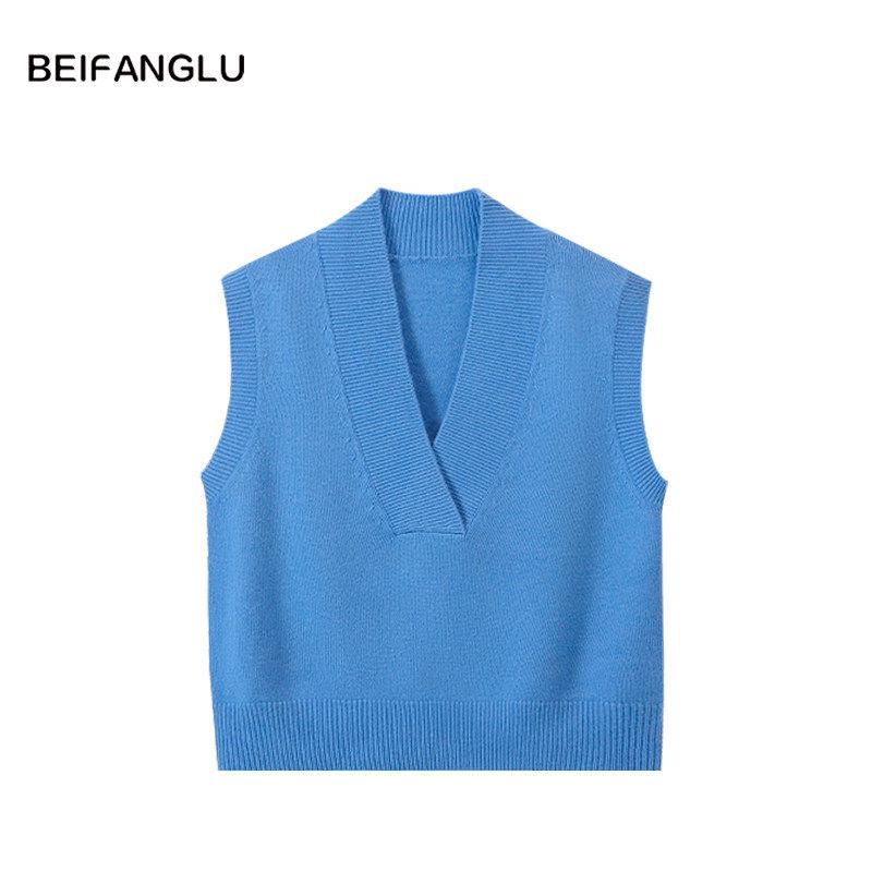 Northern Deer Merino Wool V-Neck Sleeveless Vest
