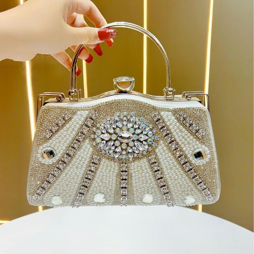 Elegant Ladies Tote With Lock Closure And Interior Phone Pocket For Night Out