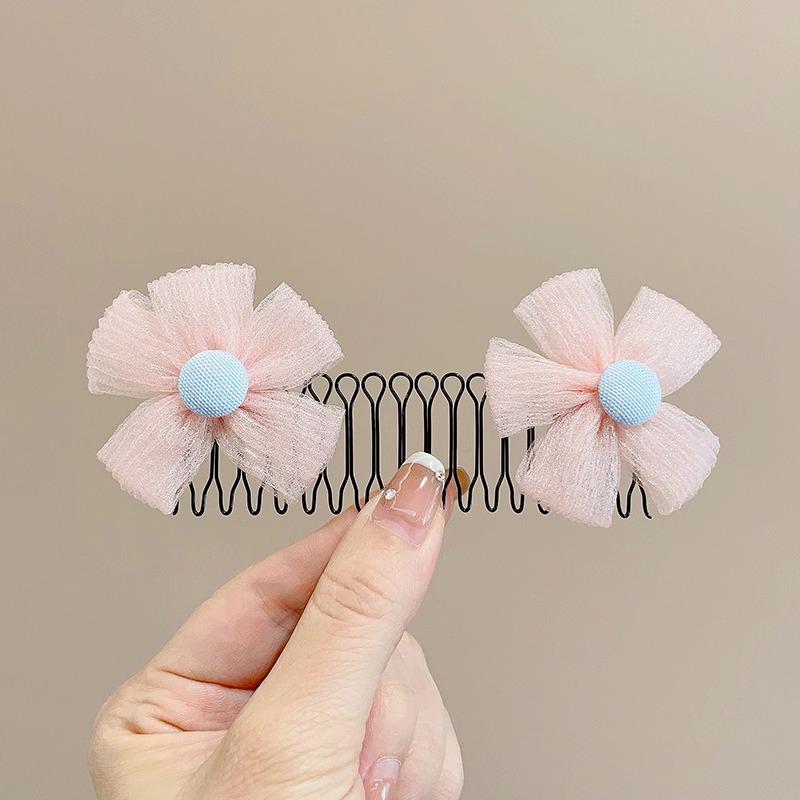 

Детский набор заколок и расчески для укладки детских волос