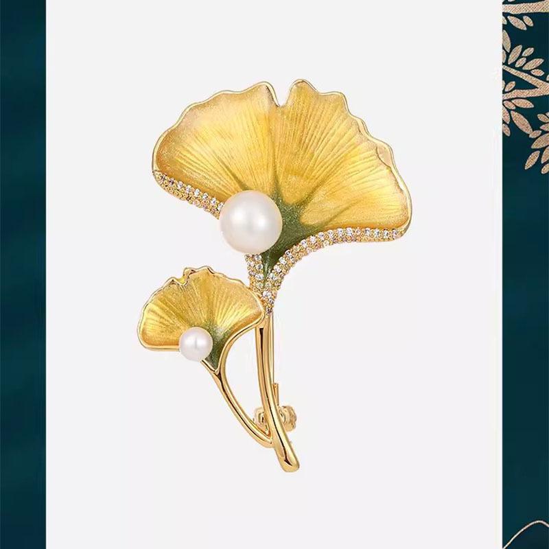 Chinese-style Enamel Ginkgo Leaf Brooch, High-end Women's Exquisite Pearl Brooch, Elegant Brooch