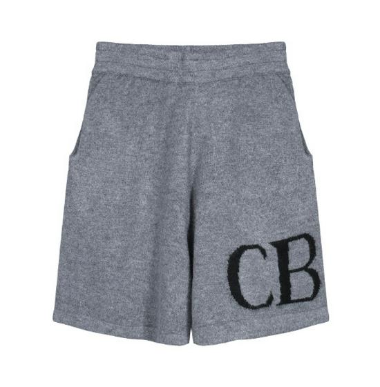 Unisex Trendy Logo Knit Sweater & Casual Shorts Combo