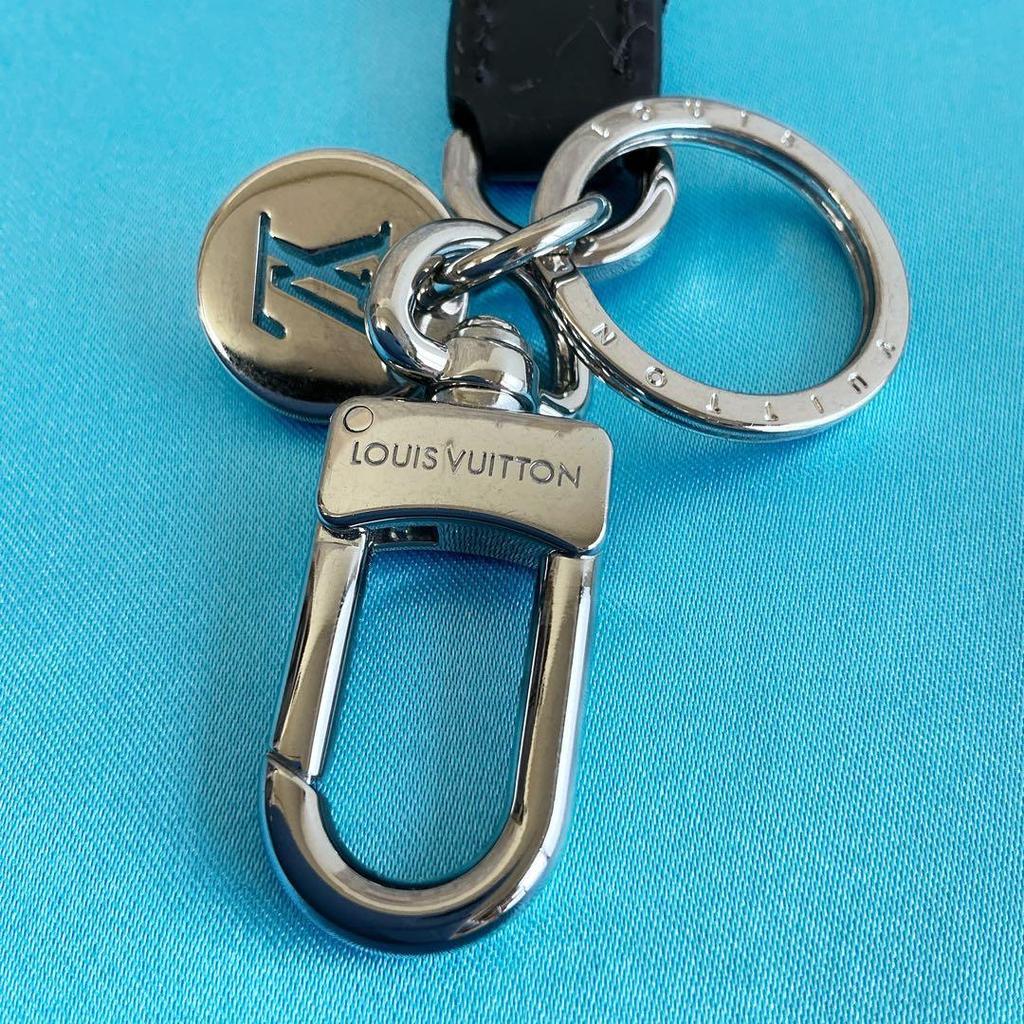 Used Louis Vuitton Key Holder Slim Dragonne