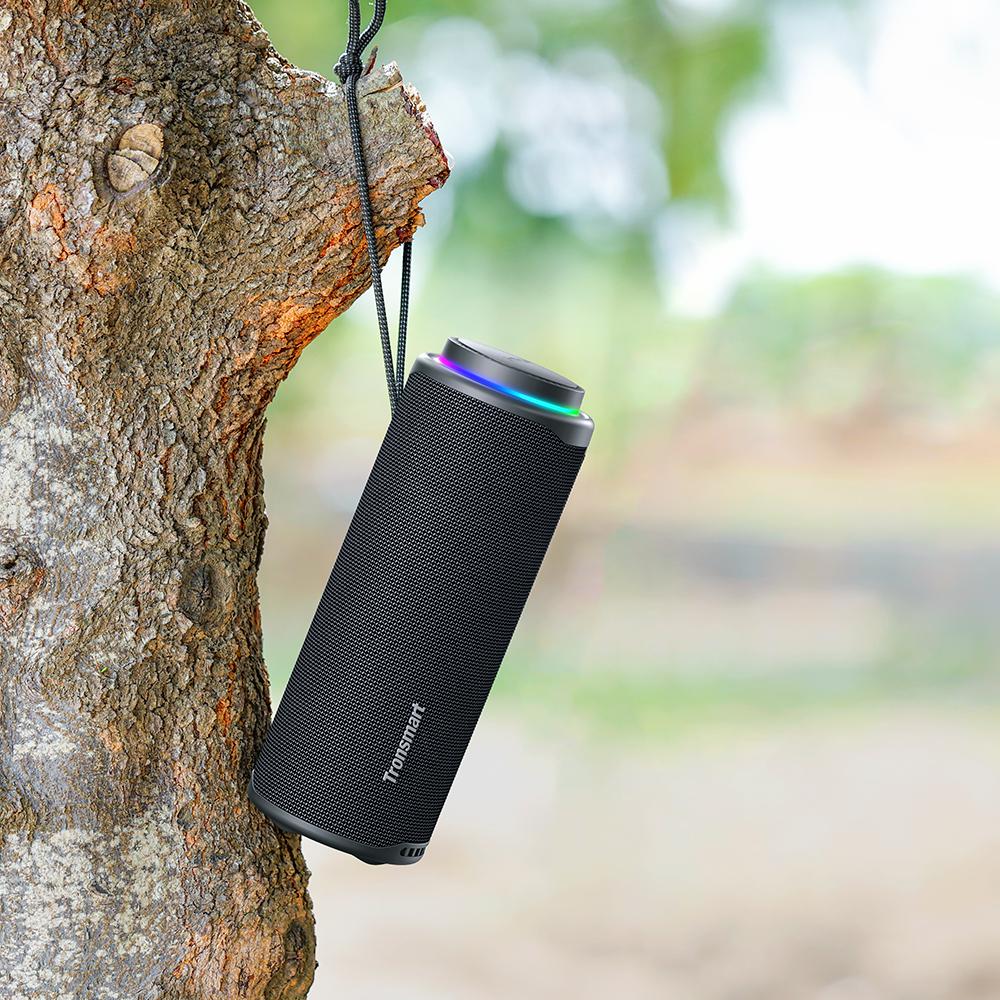Tronsmart T8 Bluetooth-Lautsprecher 40W, 360°-Sound IPX7 Wasserdicht, 18H Spielzeit, APP-Steuerung EQ & Licht, TWS-Kopplung, Outdoor Tragbar