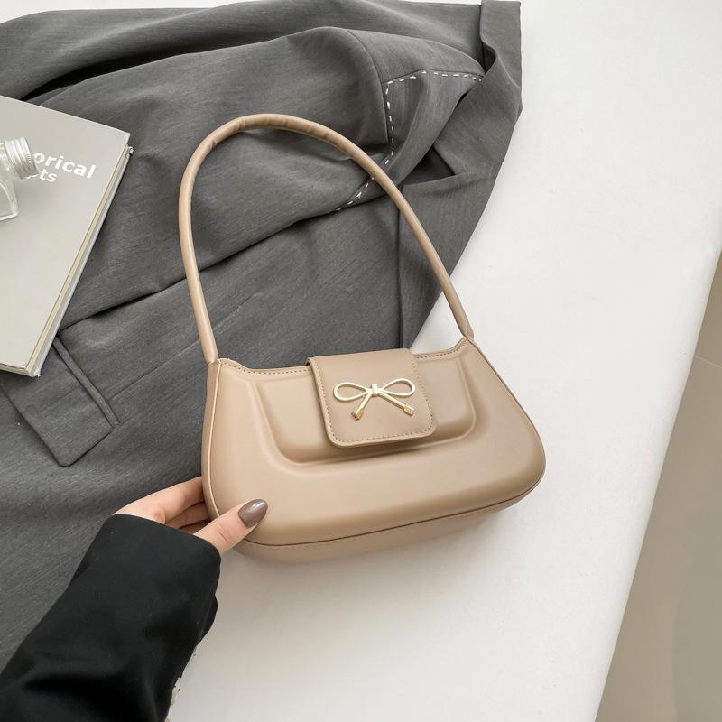 2025 new simple fashion casual small square bag women's simple fashion baguette bag trendy fashion shoulder armpit bag