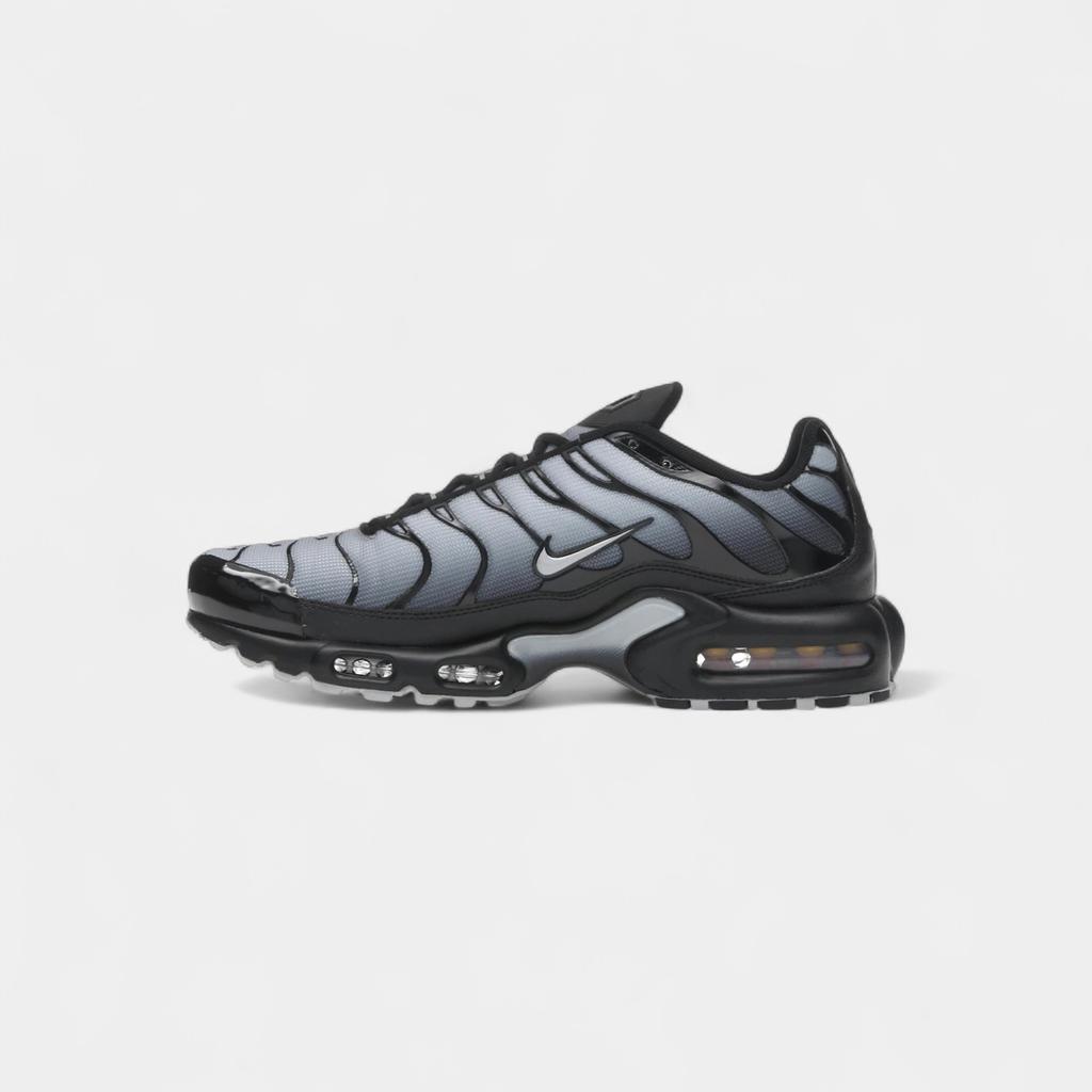 Nike Air Max Plus SE Black Wolf Grey (Women's)