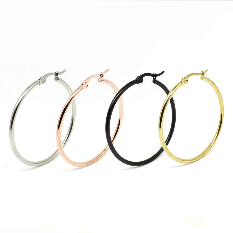 Classic 316L Stainless Steel Large Hoop Earrings: Versatile Titanium Round Hoops for Women with European and American Style.