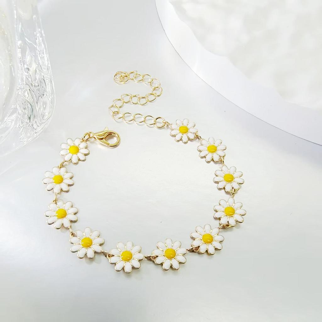 Bohemian Daisy Double Layer Clavicle Necklace and Bracelet Earrings Set