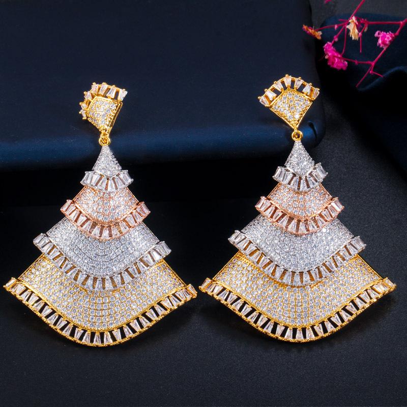 

E0307 Middle East Personality Three-Color Full Diamond Zircon Earrings Needle Fan Earrings